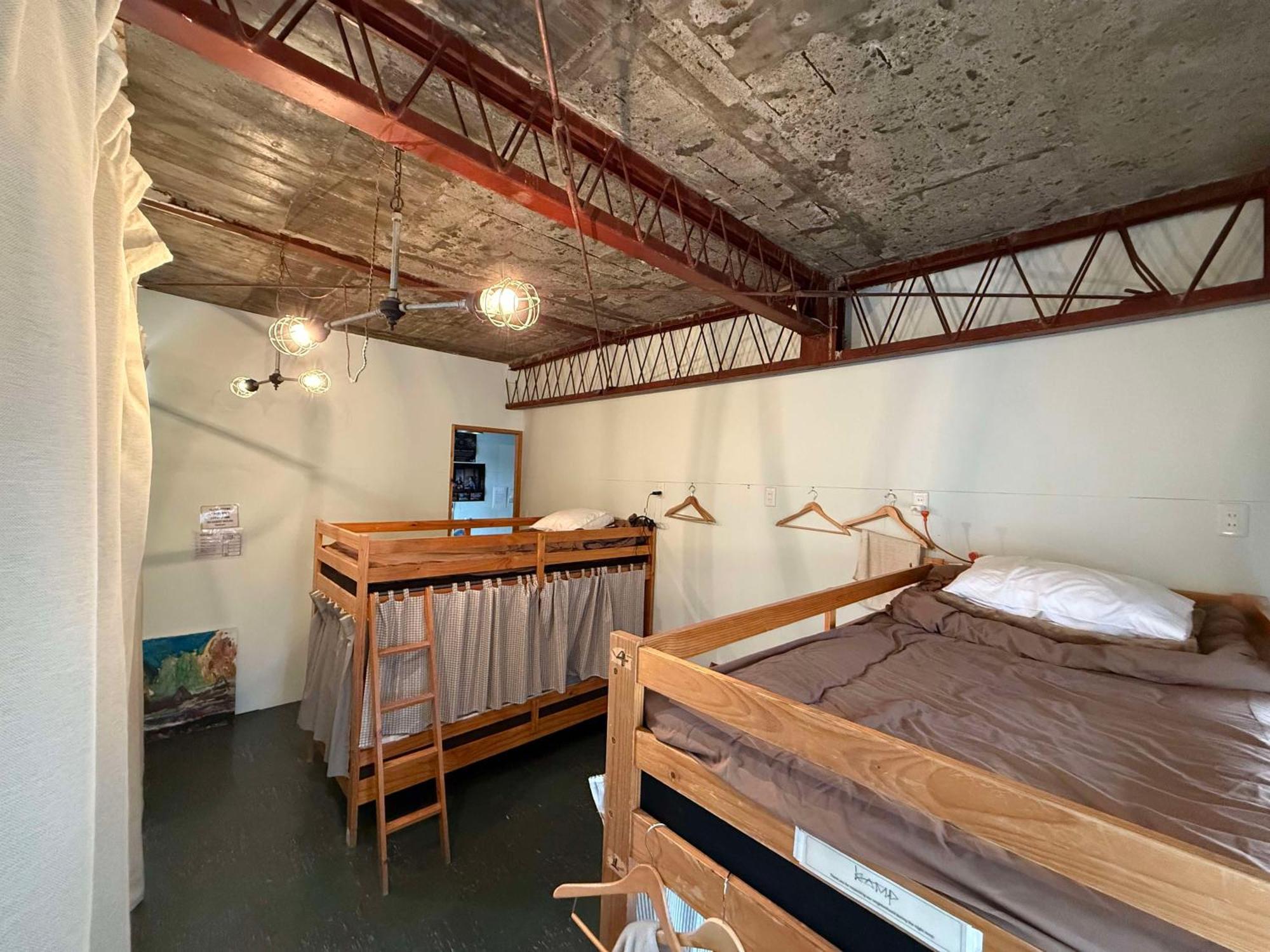 Kamp Houkan-Cho Backpacker'S Inn & Lounge Okayama Extérieur photo